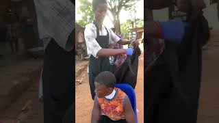 Free barbing on the streets🤗charity hairstyle barbershop africa love [upl. by Laekim]