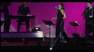 Laura Pausini  La Solitudine Live [upl. by Gordie]