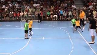 Peque Balonmano 4x4 [upl. by Ellenid710]