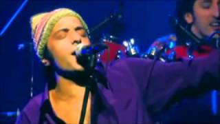 Rachid Taha  Ya Menfi Live 2001 [upl. by Imas]