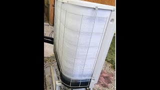 Daikin Altherma 3 defrosting [upl. by Sanoj]