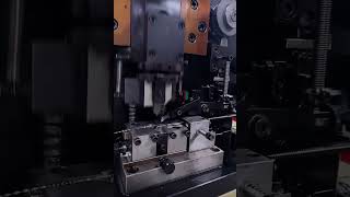 High speed Gold chain hammering machine jewelry jewellerymakingtoolshighestquality curb chain [upl. by Willman]