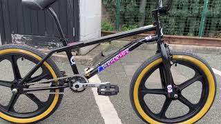 Alans BMX GT Pro Performer Heritage with Skyways Black [upl. by Adnocahs]