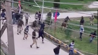 NIT clashes in Srinagar  CRPF in campus after students lathicharged by Police [upl. by Laresa]