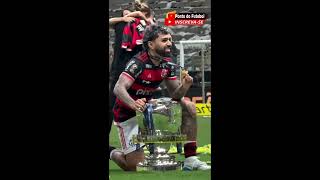 Despedida do Gabigol ganhando o último titulo com a camisa do Flamengo shorts [upl. by Thoer]