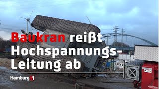 Baukran stürzt um und reißt eine Hochspannungsleitung ab [upl. by Zamir546]