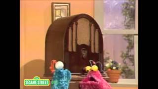 How to say quotNope Nopequot Sesame Street Yip Yip martians [upl. by Htnamas]