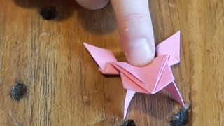 Origami Frosch falten [upl. by Thorstein388]