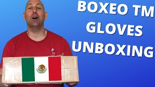 Boxeo TM Torres Medina Boxing Gloves FIRST LOOK AND UNBOXING [upl. by Elbert]