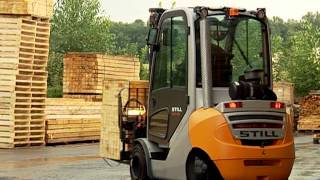 STILL forklift truck RX 70  wood and rain [upl. by Ecinahc]