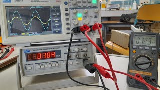 Résonance dintensité circuit RLC  expérience  4 ème Sciences Maths [upl. by Modnarb565]