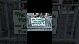 The Pretentious Pickle country store in Pembroke MA [upl. by Lenneuq886]