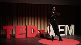 Comment vaincre sa peur de prendre la parole en public  Jennifer Migan  TEDxGEM [upl. by Eivad]