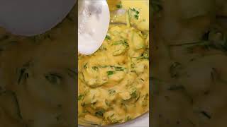 Methi na Gota  Full Gujarati Shraddh Thali  Gujarati Food shorts gota bhajiya [upl. by Atnim]