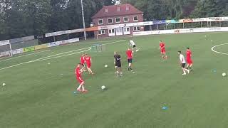 Fussballtraining Passübung  Das Kurzpassspielkreuz [upl. by Amoreta]