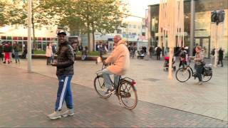 De Bijlmer houdt van Zwarte Piet [upl. by Packston]