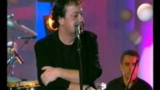 Dalaras amp Parios  S agapo giati eisai oraia live [upl. by Bean]