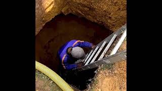 Cobra in the hole Snake Prank Leon Schuster [upl. by Fanni]