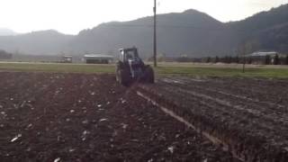 Ford 8630 powershift ploughing [upl. by Eri146]