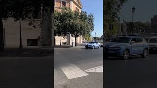 Polizia en Roma polizia police trending italy fun alfaromeo policia spotting policecar [upl. by Heda]