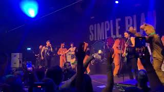 Simple Plan — Whats New ScoobyDoo Live at Garage Saarbrücken DE 2024 [upl. by Marcela]