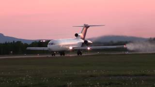 Boeing 727 Takeoff with Fuel Leak [upl. by Ayotnahs]