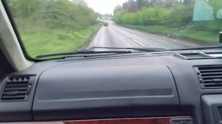 Range Rover P38 40 V8 Sport Mode Acceleration [upl. by Anala600]