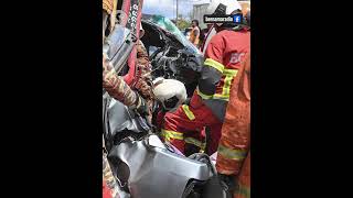 One killed three seriously injured in multivehicle Seremban accident [upl. by Asirral]