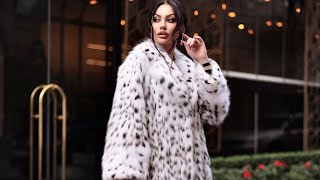 THE ULTIMATE OUTFIT FULL LENGTH LYNX FUR COAT WITH HERMES BIRKIN CROCODILE BAG [upl. by Eoz]