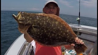 Insane Fluke Flounder Fishing  Four 9pounders Double Boat Limit [upl. by Klepac513]