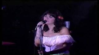 Linda Ronstadt  Hasten Down The Wind 1976 Offenbach Germany [upl. by Oninrutas483]