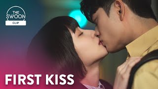 Woo Youngwoo and Lee Junho share a first kiss  Extraordinary Attorney Woo Ep 10 ENG SUB [upl. by Ratna]