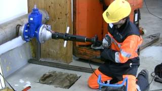 HOT TAPPING WITH TONISCO B30 USING FLANGED WELDABLE TEE AND FLANGED GATE VALVE [upl. by Ayikaz]