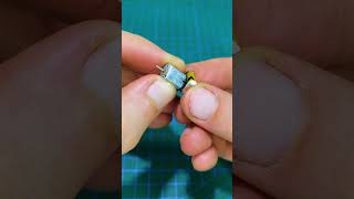 The smallest battery ever [upl. by Ailecra]