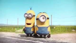 Los minions bailando La Macarena [upl. by Finah136]