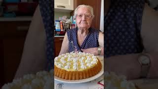 CROSTATA MORBIDA AL LIMONE 🍋 Torta di Compleanno per Zia Giulietta [upl. by Horwath355]