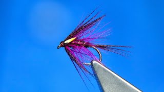 Tying a Cloaked Magenta Dabbler Loch Style Wet Fly with Davie McPhail [upl. by Fasta]