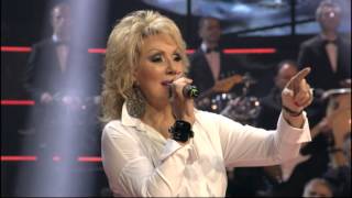 Lepa Brena i Sladjana Mandic  Splet LIVE  FS  TV Prva 10122014 [upl. by Helsell]