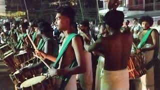 Thayambaka melam  beautiful performance  Chendamelam [upl. by Batholomew]