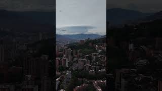 Volando hacia el norte por El Poblado Medellín Parte 3 drone medellincolombia [upl. by Suiradal]