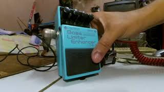 BOSS BASS LIMITER ENHANCER  LMB3  FULL DEMO REVIEW USING AMPEG STL WILL PUTNEY [upl. by Gates]