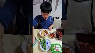 কোরিয়ান মুলা শাকের kimchi দিয়ে bibimbab easy ingredients shorts [upl. by Anirtruc66]