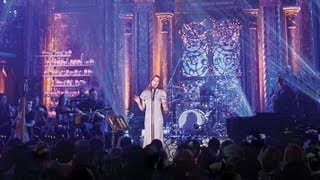 Florence  the Machine  Spectrum Live Christmas Top of the Pops [upl. by Kunin]