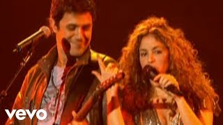 Shakira  La Tortura Live [upl. by Oos]