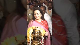 Nita Ambani Visiting Sidhivinayak Temple Along with IPL Winning Trophy Throwback shorts ipl [upl. by Orvas236]