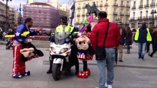 Costumed performers attack heckler in Madrid [upl. by Carlick]