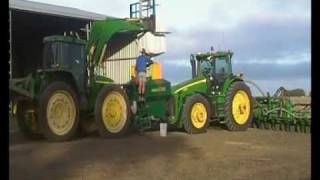 Filling up John Deere 8530 [upl. by Kreitman]