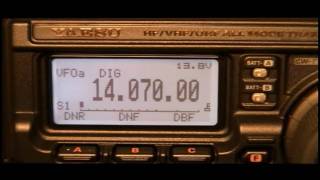 Ham Radio Deluxe talks to FT897D [upl. by Norrek]