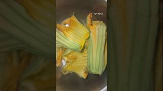 Kaddu phool pumpkin ka pakoda song music bollywood food flute [upl. by Genia]