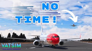 I Survived a 40MINUTE GO AROUND on VATSIM Event Flight [upl. by Titania920]